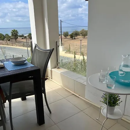 Lighthouse - 3br Seafront 50m To With Sea Views - Sleeps 6 Paphos